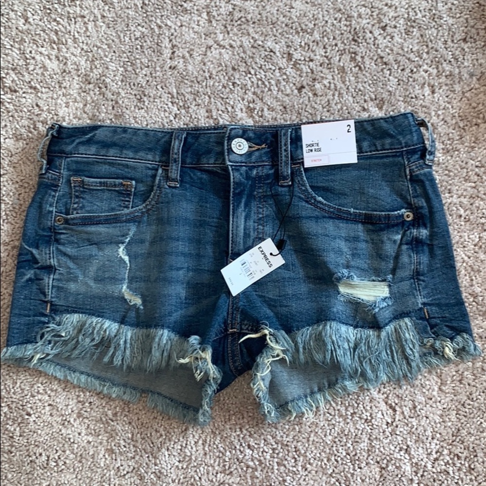 Express low rise shorts